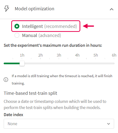 Activar la optimización inteligente de modelos en Optimización del modelo en el panel de personalización del entrenamiento de AutoML.